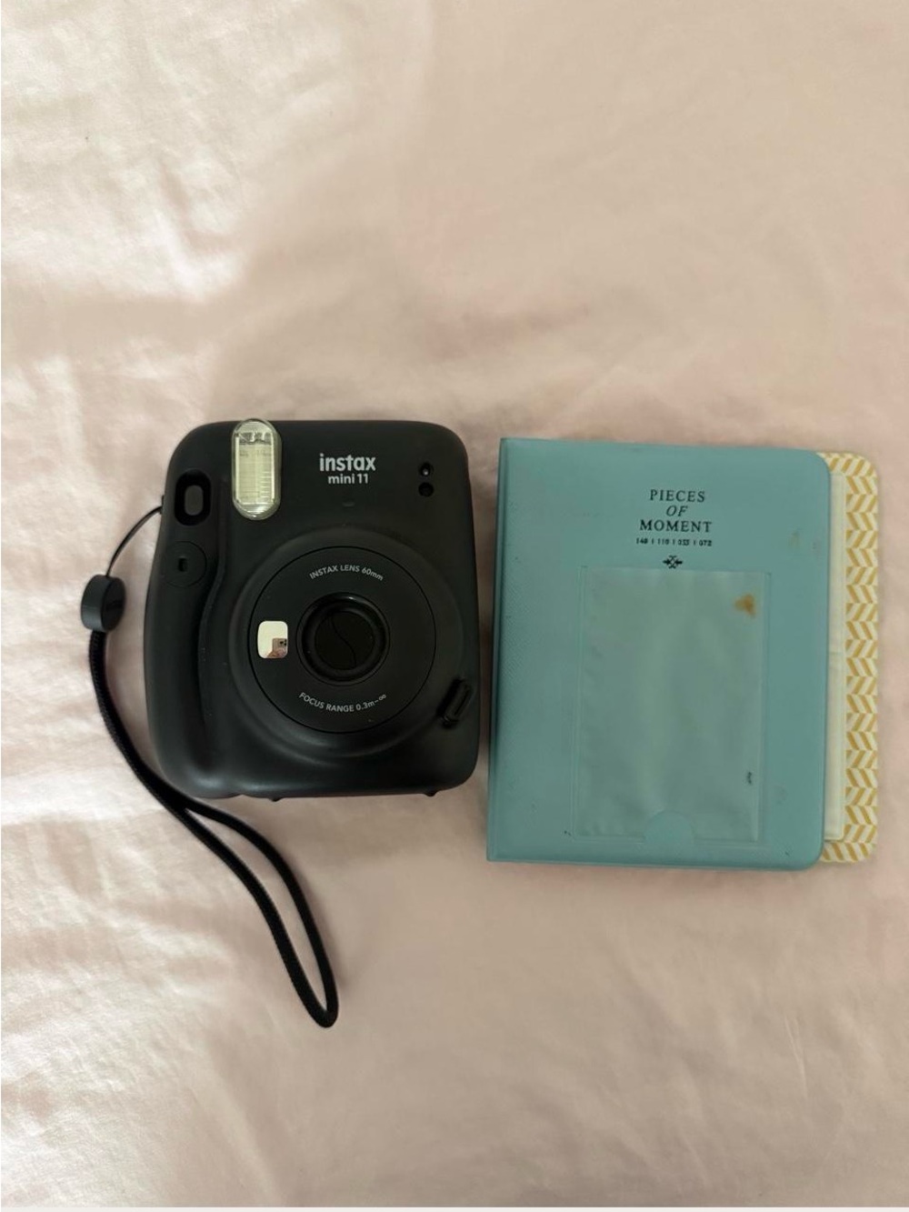 Fujifilm instax mini 11 Instant Camera - Black with Blue Photo Album
